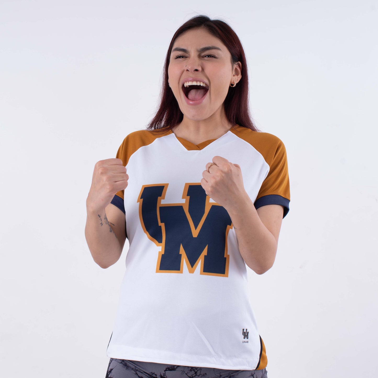 Blusa PUMAS para Dama – Diseño UM, Elegancia Universitaria